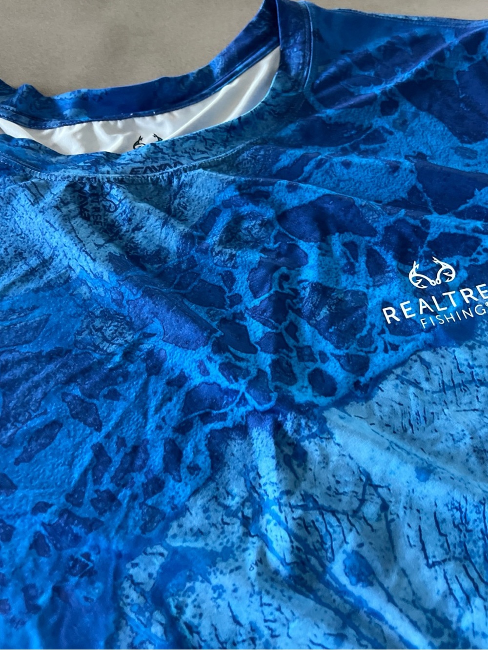 Realtree Mens Blue Camo One-Piece Shirt